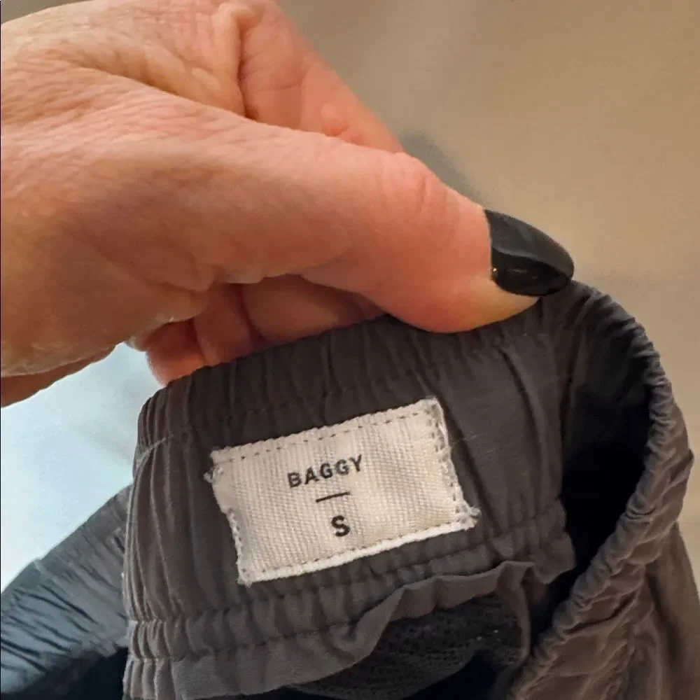 PacSun Men’s Baggy Charcoal Grey Cargo Pants. Size Small.